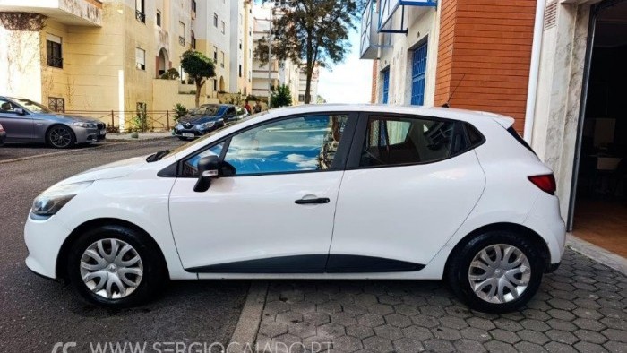 Renault Clio 1.5 dCi 75 CV IVA DEDUTÍVEL