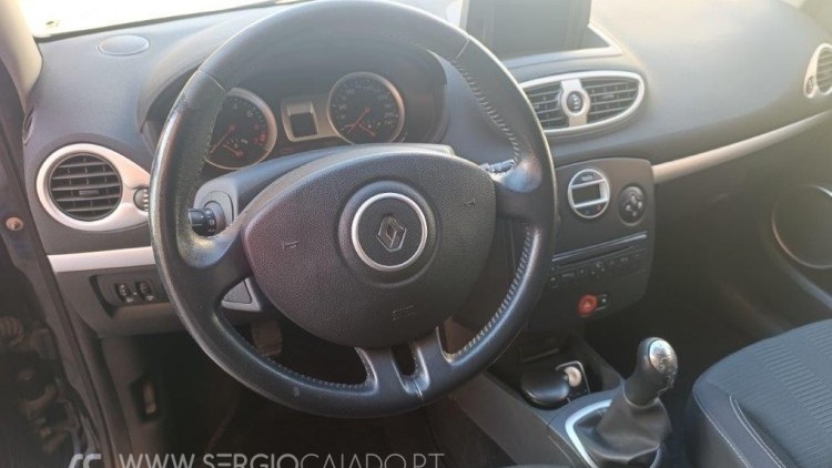 Renault Clio 1.2 16V 75 CV Dynamique S GPS
