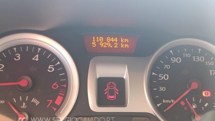 Renault Clio 1.2 16V 75 CV Dynamique S GPS