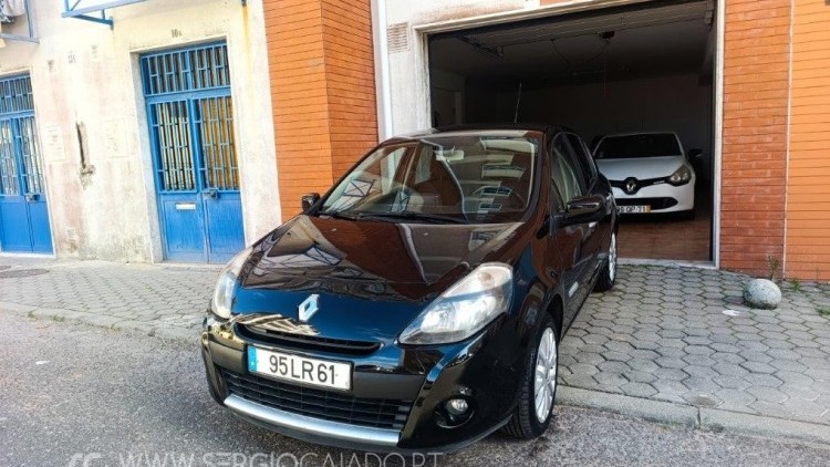 Renault Clio 1.2 16V 75 CV Dynamique S GPS