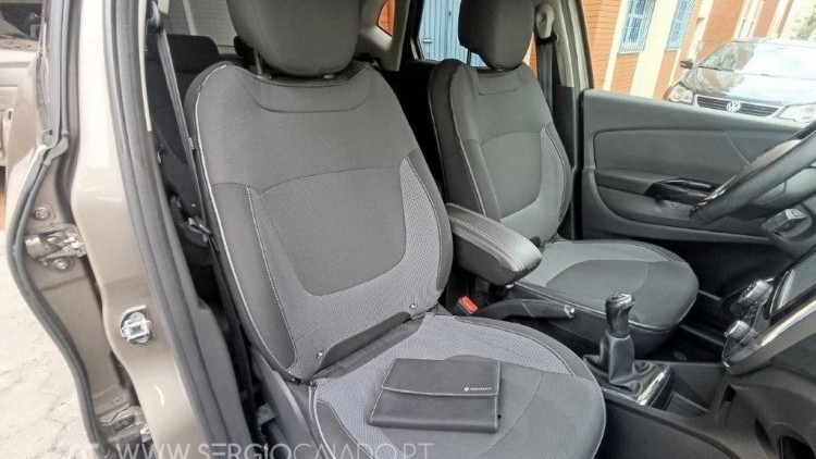 Renault Captur 0.9 TCe 90 CV Exclusive 1 Dono Nacional