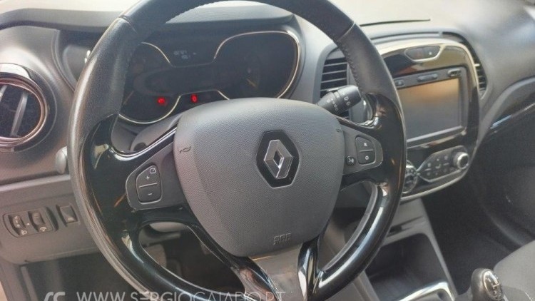 Renault Captur 0.9 TCe 90 CV Exclusive 1 Dono Nacional