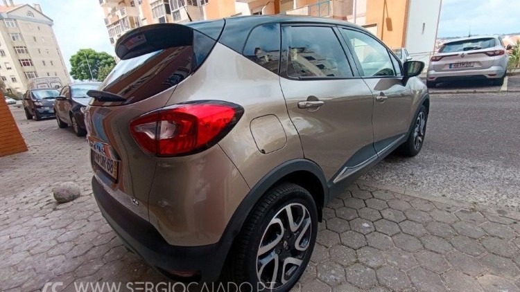 Renault Captur 0.9 TCe 90 CV Exclusive 1 Dono Nacional