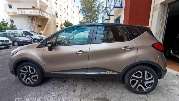 Renault Captur 0.9 TCe 90 CV Exclusive 1 Dono Nacional