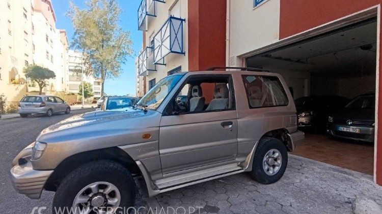 Mitsubishi Pajero 2.8 TDI 125 CV | Abas Largas | Nacional
